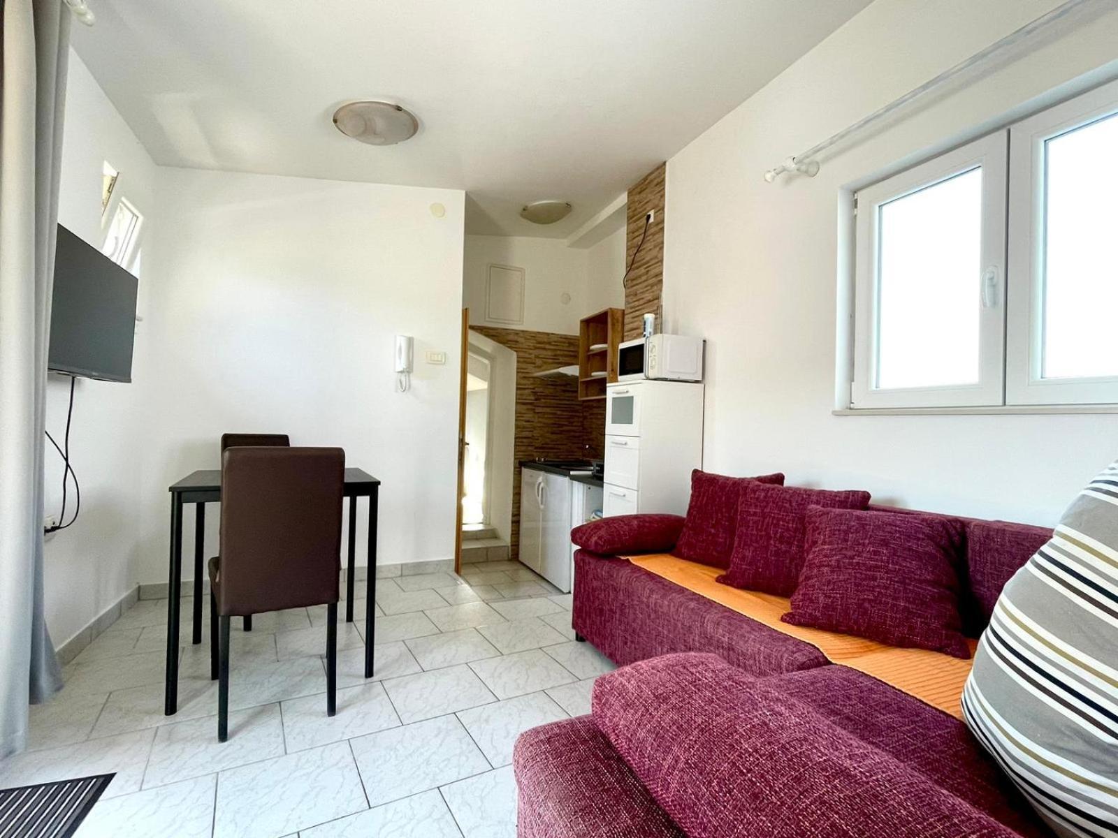 Apartmani Mauro Sa Terasom Crikvenica Eksteriør billede